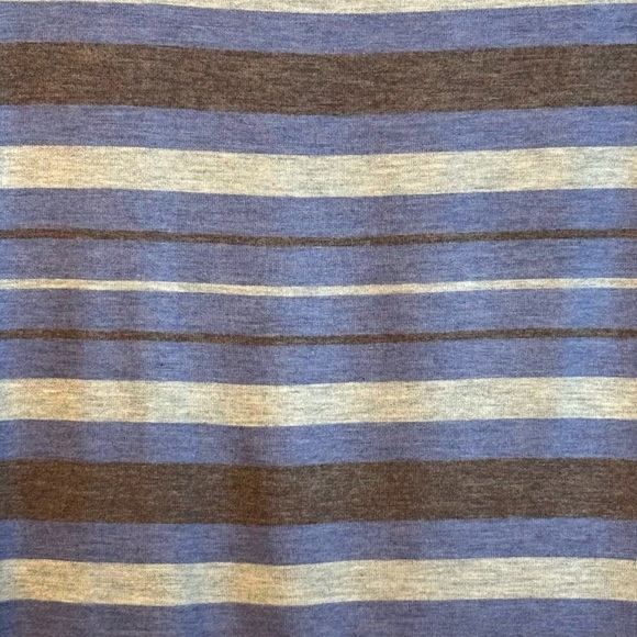 LuLaRoe Irma top, size Medium - Picture 5 of 9